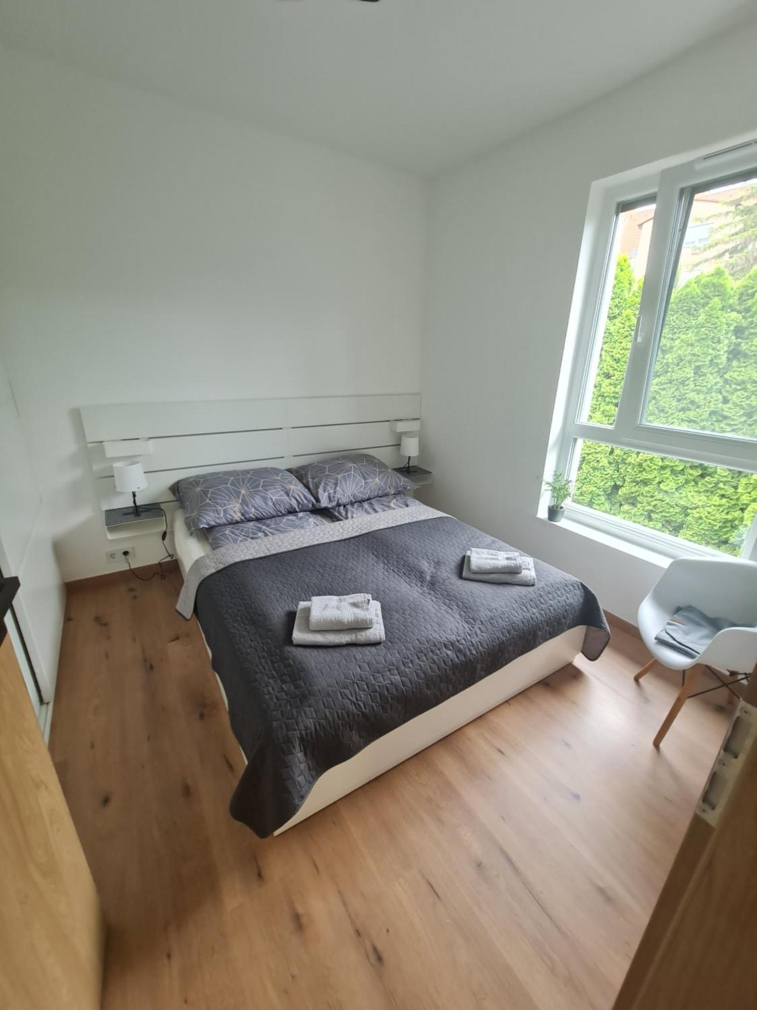 Hexagon Apartman Segedín Exteriér fotografie